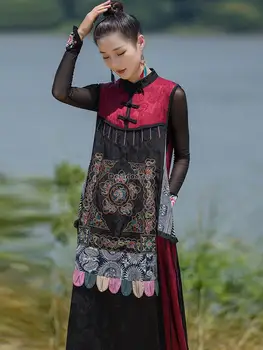 2023 китайското национално рокля-пуловер с шал яка подпора в китайския национален стил, ново дамско елегантно дълго расшитое свободно ежедневното рокля без ръкави, халат за баня