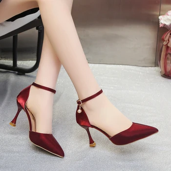 Модни обикновен дамски сандали на висок ток, Ново лятото 2023, Окото червена Секси Ежедневни дамски обувки с катарама в една дума