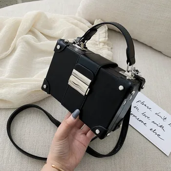 Ново Записване, Малка Квадратна чанта от изкуствена кожа във формата на кутия с метална засовом и Нитове, Ежедневни дамски модни чанти Tide Simple