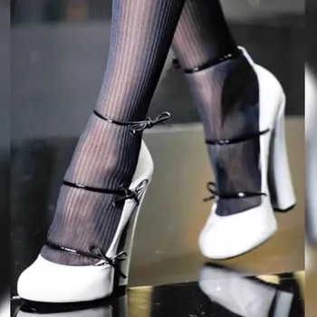 Обувки-лодка на блок обувки с кръгло бомбе и лък, черно-бели кожени дамски луксозни дизайнерски обувки Mary Jane, Летните обувки на висок масивна токчета Голям размер