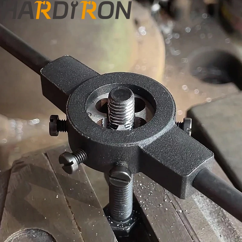 Hardiron Metric кръгла плашка за резби M30X1,5 в лявата ръка, машинно плашка за нарязване на резба M30 x 1,54