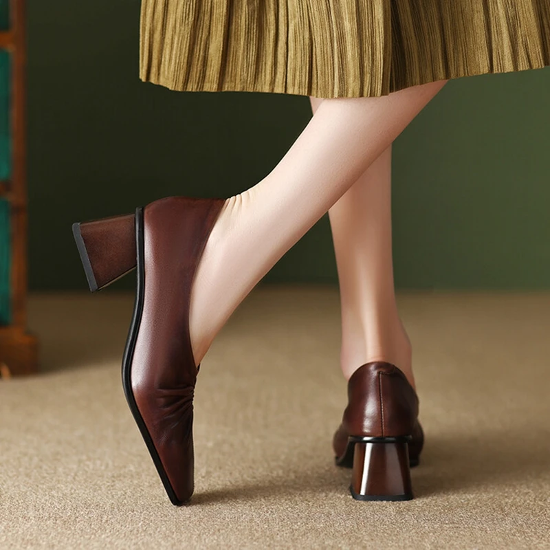Новата Пролетно Дамски обувки От естествена кожа, Лоферы С Квадратни пръсти на масивна Ток, Обикновен женски обувки-лодка на Висок Ток, Проста дамски Обувки4