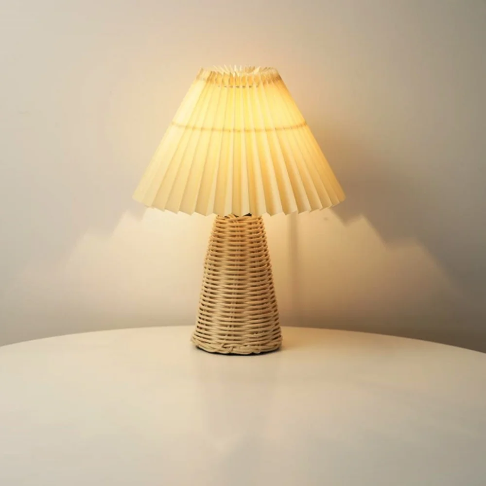Модули Лоза тъкане на сто нагънат настолна лампа спалня нощни ретро лампи с настаняване в семейство топли северните малка декоративна настолна лампа4