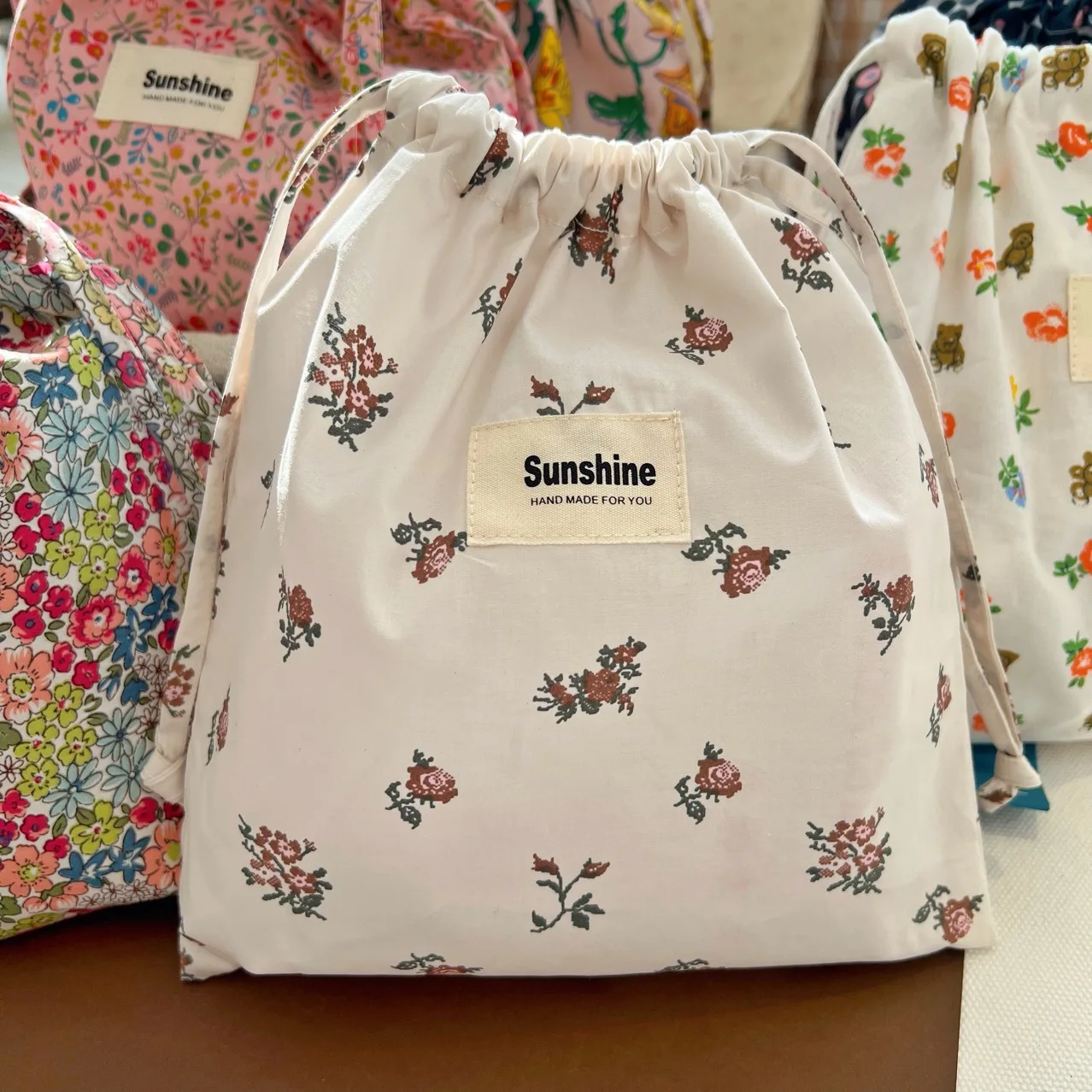 Чанта за майките с флорални принтом, чанта за бебешки пелени, Джоб на съвсем малък за памперси, Чанта за пренасяне на количка, Пътна чанта за съхранение на пелените на открито2