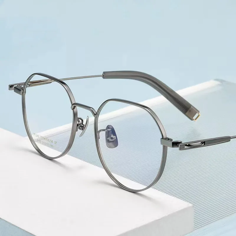 53 мм Модерни Дамски слънчеви Очила Удобни Реколта Полигональные Точки От чист Титан, Рамки За Очила По Рецепта За Мъже 2102P4