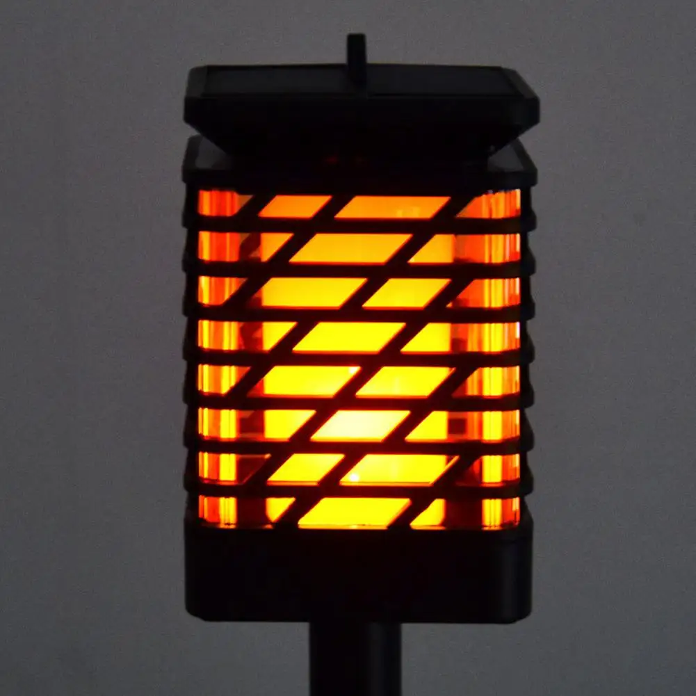 Водоустойчив слънчева лампа Водоустойчив слънчев фенерче с декорация във формата на трептящи пламъци Комплект от 2 външни слънчеви пламенни крушки за Автомобил4